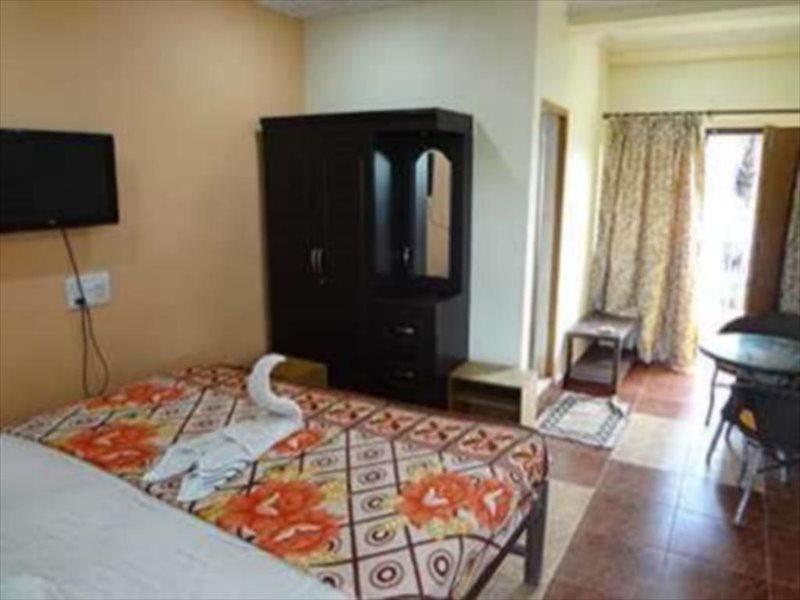 Ancora Beach Resort Baga Eksteriør billede