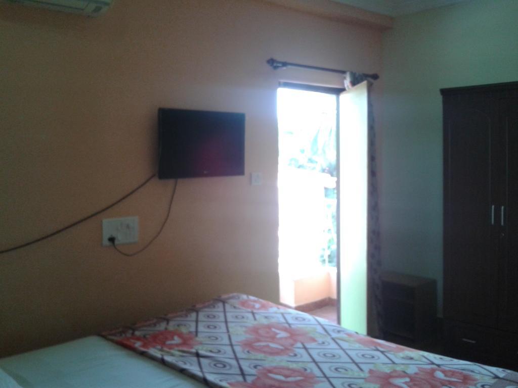 Ancora Beach Resort Baga Eksteriør billede